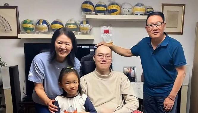  当命运按下暂停键：一位排球国手如何用爱重建生活的答案 情感心理