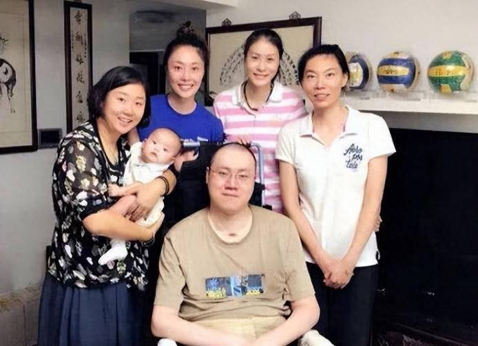  当命运按下暂停键：一位排球国手如何用爱重建生活的答案 情感心理