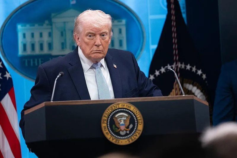  精确打击神话的终结：美伊停火背后的军事博弈 新闻