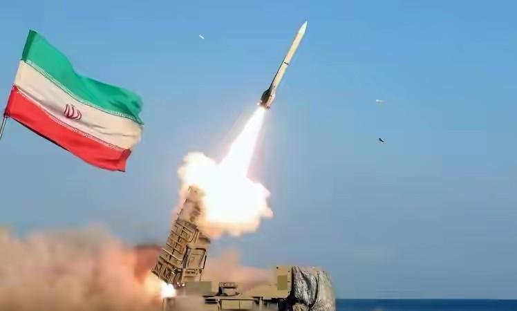  【技术拆解】以色列三波打击体系：50架战机突袭伊朗核设施的战术全流程 新闻